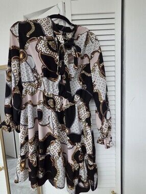 Shein Curve Patterned Tie-Neck Long Sleeve Tiered Dress - Black & Blush